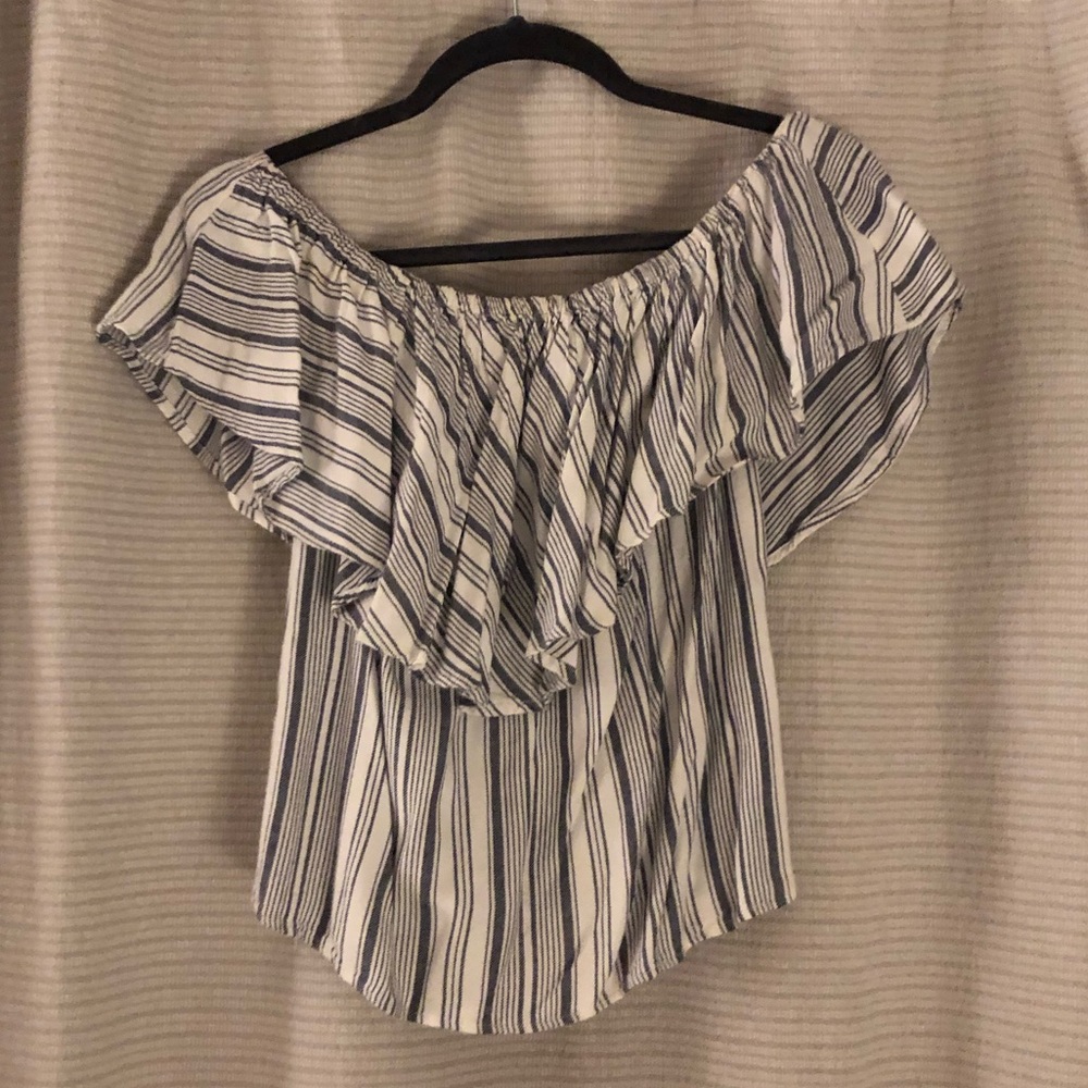XS Wayf Off the Shoulder Top Nordstrom Like New